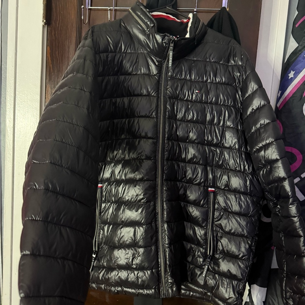 Men’s Black Tommy Hilfiger Puffer Jacket